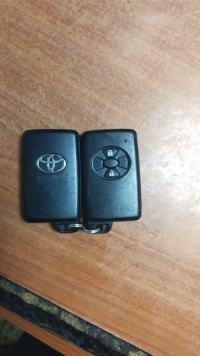 Toyota button smart key - button,